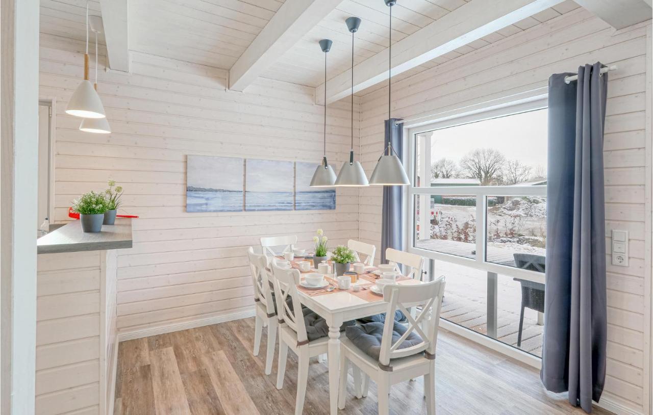 Stunning Home In Krems Ii-Warderbrueck With Sauna Gols Eksteriør billede